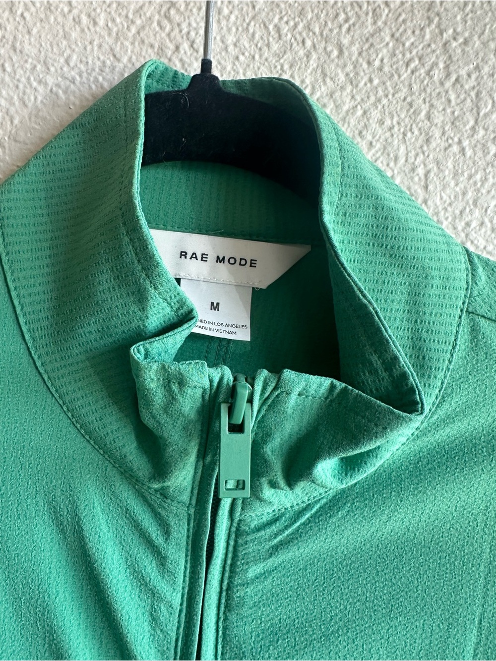 Womens Rae Mode Green Zip-Front Cropped Jacket NWOT - Picture 4 of 4